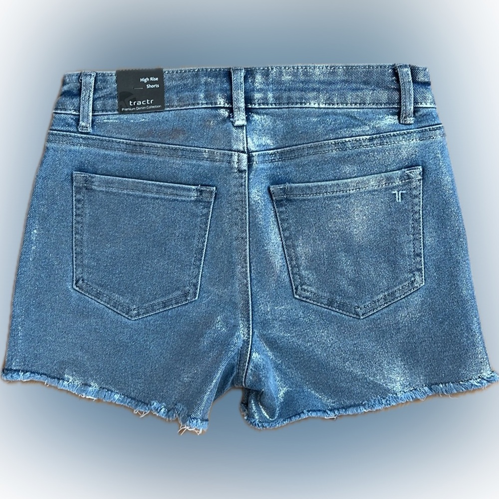 🩶14Jr High Rise Slim Fit Metallic Foil Fray Hem Denim Shorts by Tractr | Indigo - Picture 16 of 17